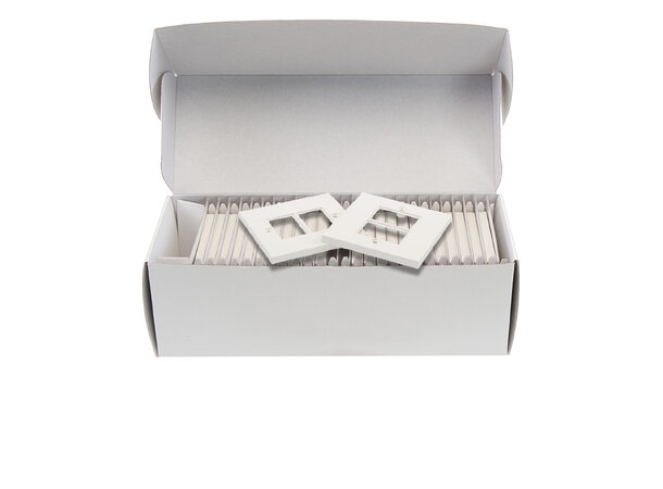 Commscope 2xRJ45 front, vit, 25st/fp Eco-Bulk 25-pack 